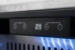 BULL Premium Outdoor Schubladen-Kühlschrank Mit LED Kontrollpanel, IPX4 Spritzwassergeschützt -Natur Erlebnis 22280 Bull Kuehlschrank Outdoor Bedienung