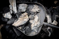 Natur Erlebnis -Natur Erlebnis Big Green Egg Ascheschaufel Lifestyle 106049