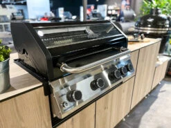 Grillfürst G490G 4-Brenner Einbaugrill - Black Edition - Mit Heckbrenner Und Gusseisen Rosten -Natur Erlebnis Grillfuerst G490 Einbau Gasgrill schwarz 1