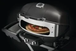 Napoleon Drehspieß / Rotisserie Heavy Duty Mit Ofeneinsatz Für TravelQ Gasgrill -Natur Erlebnis Napoleon 69282 TQ PRO285 Rotisserie InUse Pizza