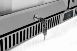 Napoleon Outdoor - Kühlschrank, 210 Liter, 2-türig Mit Doppelverglasung Und LED Beleuchtung - Wasserdicht Nach IP24 23 Napoleon Outdoor - Kühlschrank, 210 Liter, 2-türig Mit Doppelverglasung Und LED Beleuchtung - Wasserdicht Nach IP24 -Natur Erlebnis Napoleon Outdoor Kueche Kuehlschrank 2 tuerig Schloss