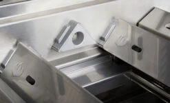 Napoleon Prestige Pro 825-3 Edelstahl Einbaugrill Gas - Inkl. Drehspieß - Modell 2023 -Natur Erlebnis Napoleon Prestige PRO Sear Plates Flammenverteiler 1