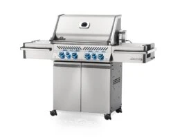 Napoleon Prestige Pro 500-3 Edelstahl Gasgrill Inkl. Drehspieß - Modell 2023 - SMART Deal Inkl. Grillfürst Grill Control -Natur Erlebnis Napoleon Prestige Pro 500 seitlich 01