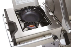 Napoleon Prestige Pro 825-3 Edelstahl Gasgrill Inkl. Drehspieß Und Bodenbeleuchtung - Modell 2023 - SMART Deal Inkl. Grillfürst Grill Control Mit Companion Device Und Einstichthermometer 33 Napoleon Prestige Pro 825-3 Edelstahl Gasgrill Inkl. Drehspieß Und Bodenbeleuchtung - Modell 2023 - SMART Deal Inkl. Grillfürst Grill Control Mit Companion Device Und Einstichthermometer -Natur Erlebnis Napoleon Prestige Pro 825 Seitenbrenner Gemuesekorb